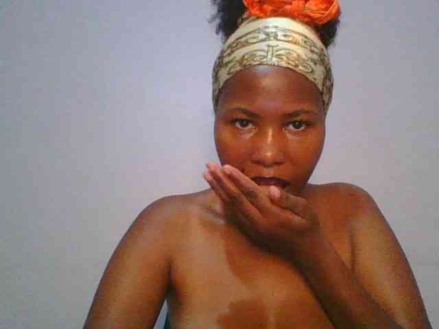 Pretty-thalia1 webcam