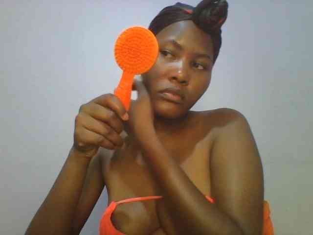 Pretty-thalia1 Pretty-thalia1