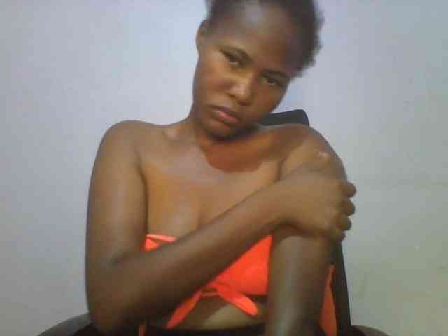 Pretty-thalia1 webcam