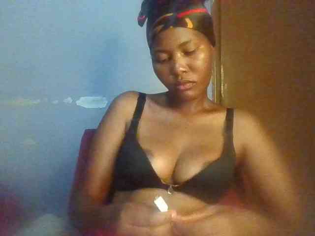 Pretty-thalia1 webcam