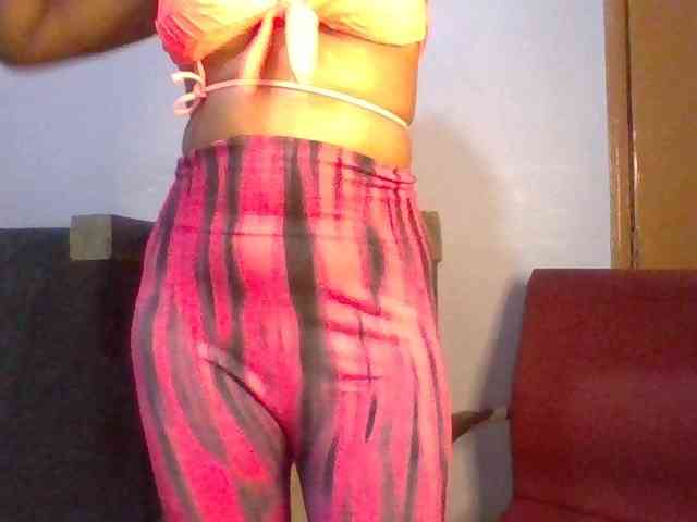 Pretty-thalia1 webcam