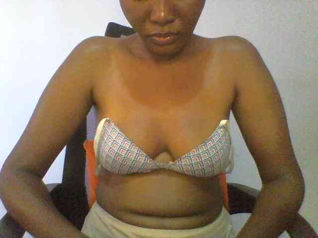 Pretty-thalia1 webcam