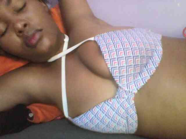 Pretty-thalia1 webcam