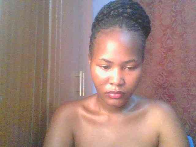 Pretty-thalia1 webcam