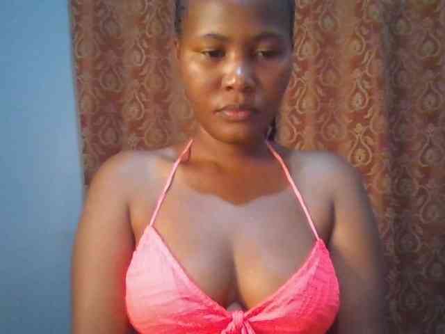 Pretty-thalia1 webcam