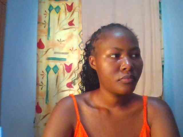 Pretty-thalia1 webcam