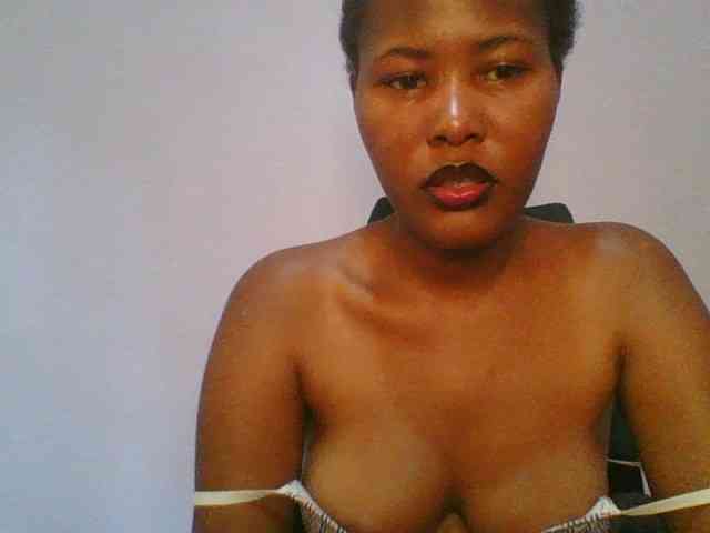 Pretty-thalia1 webcam