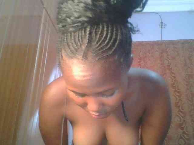 Pretty-thalia1 webcam