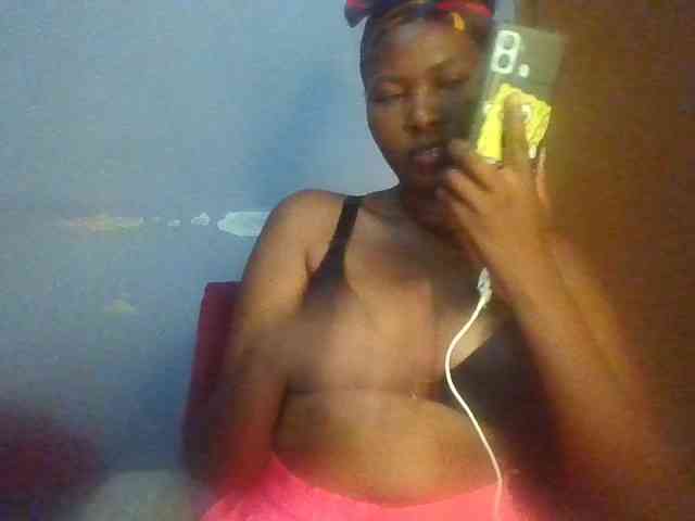 Pretty-thalia1 webcam