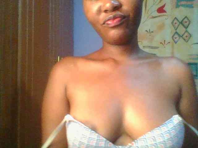 Pretty-thalia1 webcam