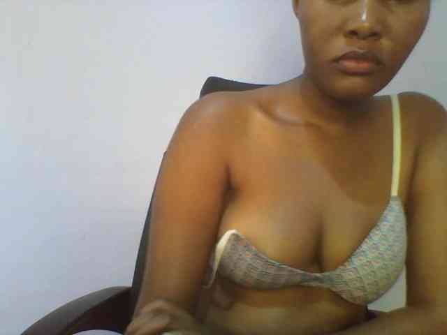 Pretty-thalia1 webcam