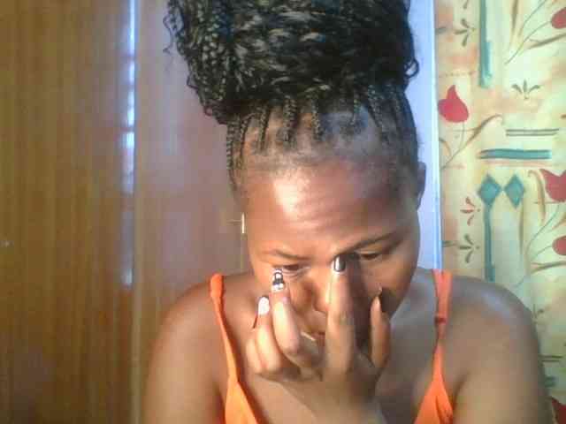 Pretty-thalia1 webcam