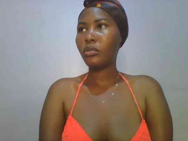 Pretty-thalia1 webcam