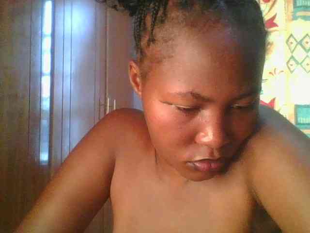 Pretty-thalia1 webcam