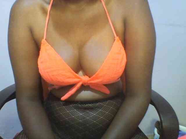 Pretty-thalia1 webcam