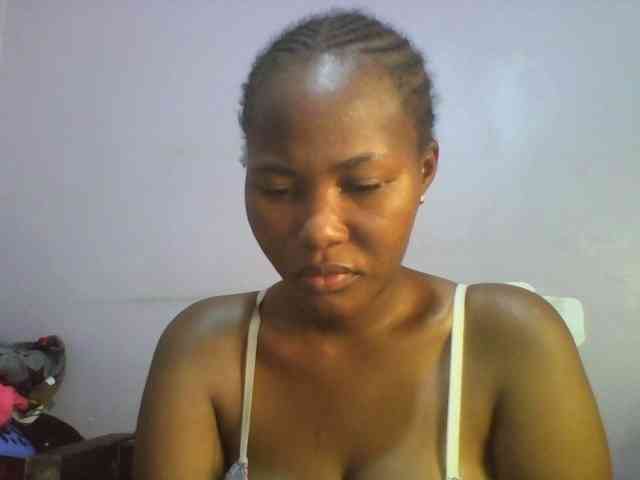 Pretty-thalia1 webcam