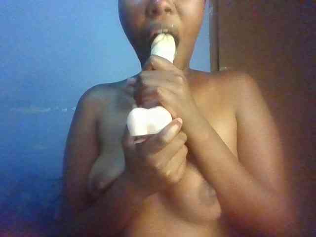 Pretty-thalia1 webcam