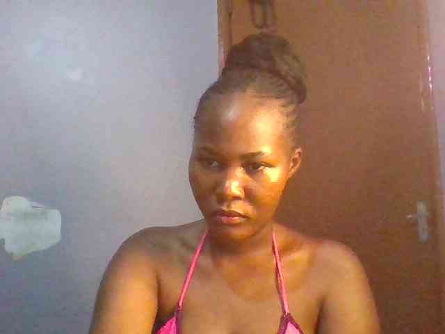 Pretty-thalia1 webcam