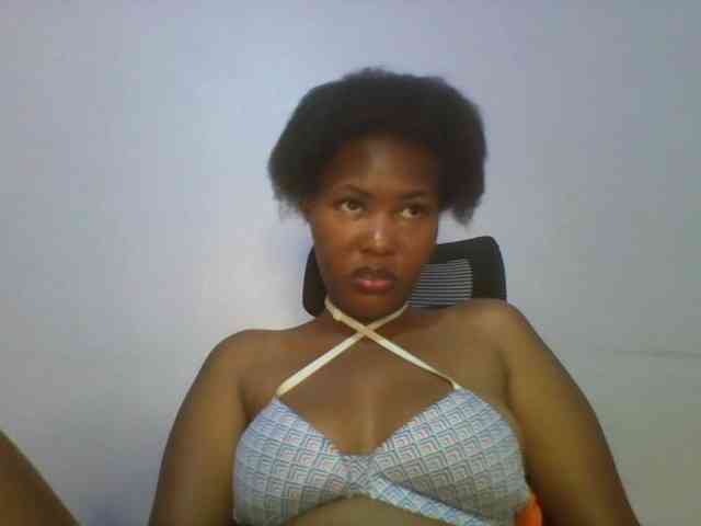 Pretty-thalia1 webcam