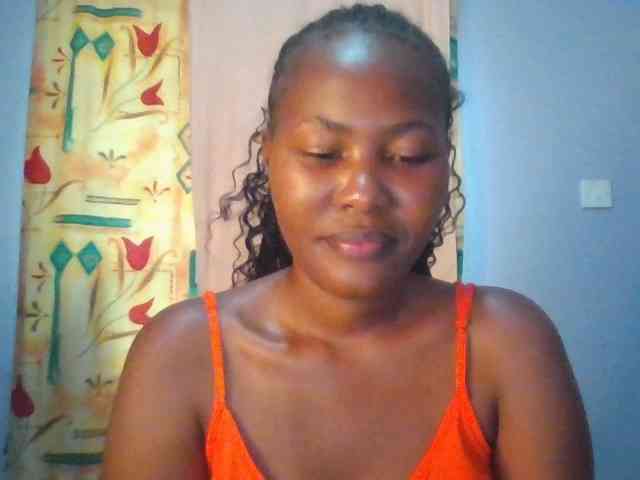 Pretty-thalia1 webcam