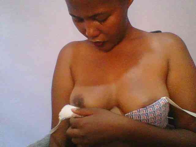 Pretty-thalia1 webcam