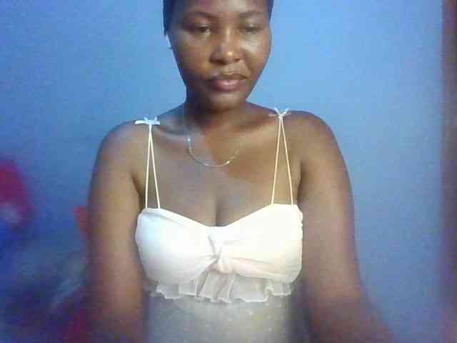 Pretty-thalia1 webcam