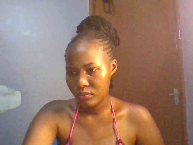 Pretty-thalia1 webcam