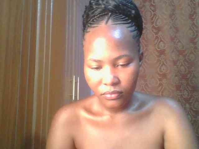 Pretty-thalia1 Pretty-thalia1