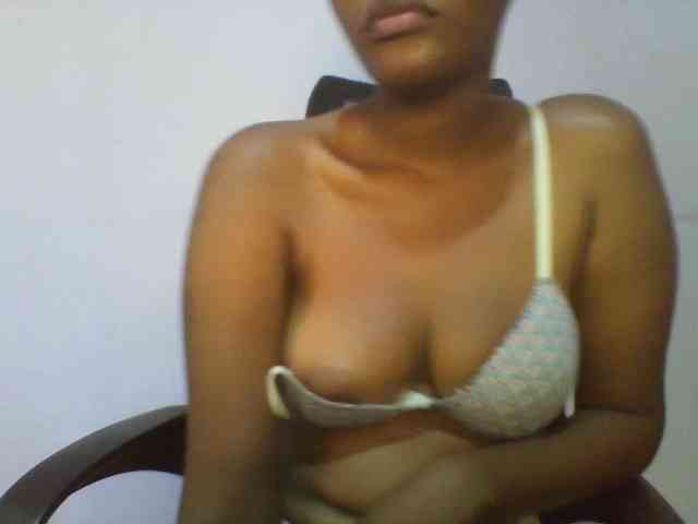 Pretty-thalia1 webcam