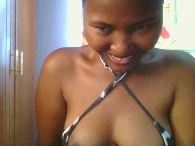 Pretty-thalia1 webcam