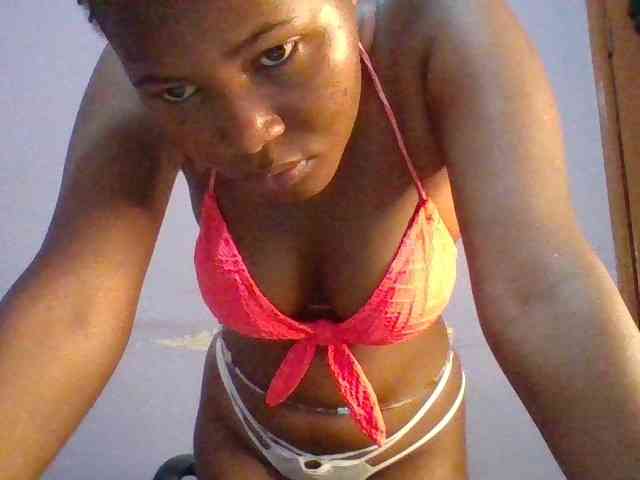 Pretty-thalia1 webcam