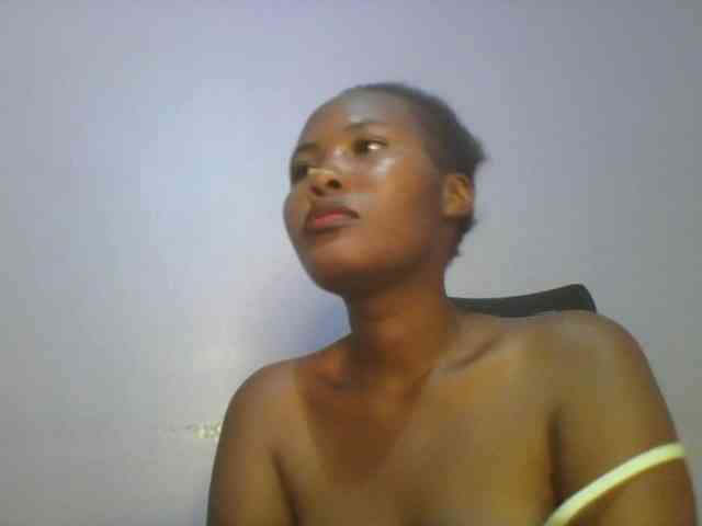 Pretty-thalia1 webcam