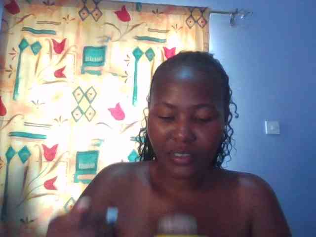 Pretty-thalia1 webcam