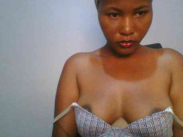 Pretty-thalia1 webcam