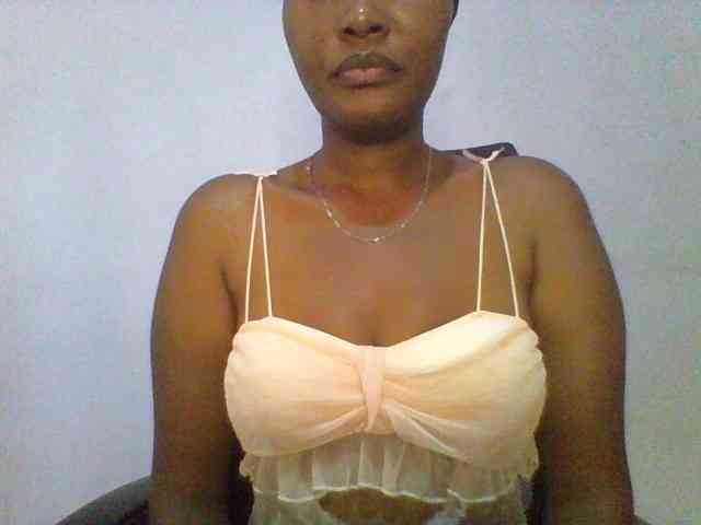 Pretty-thalia1 webcam