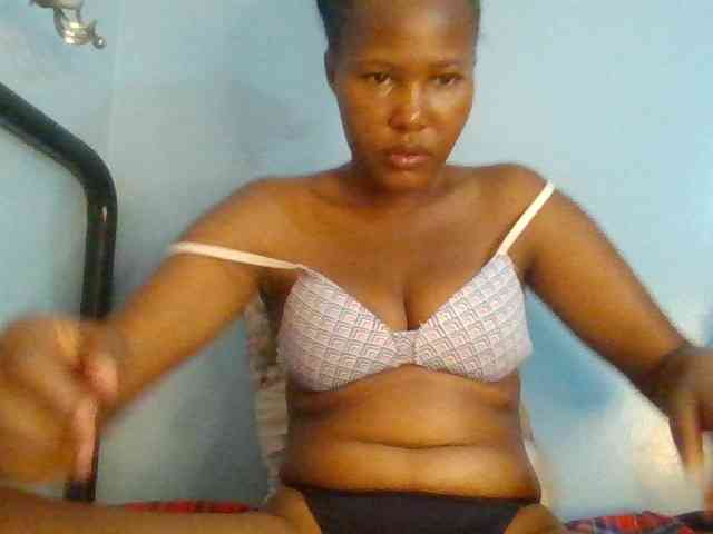 Pretty-thalia1 webcam