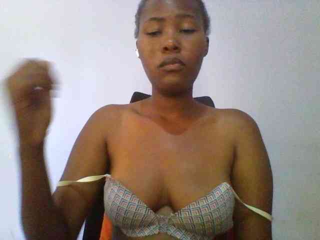 Pretty-thalia1 webcam