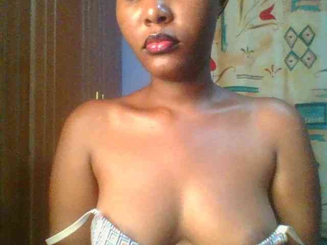 Pretty-thalia1 webcam