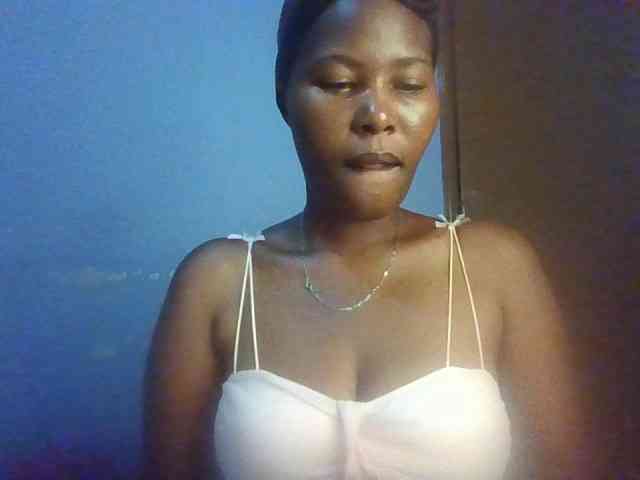 Pretty-thalia1 webcam