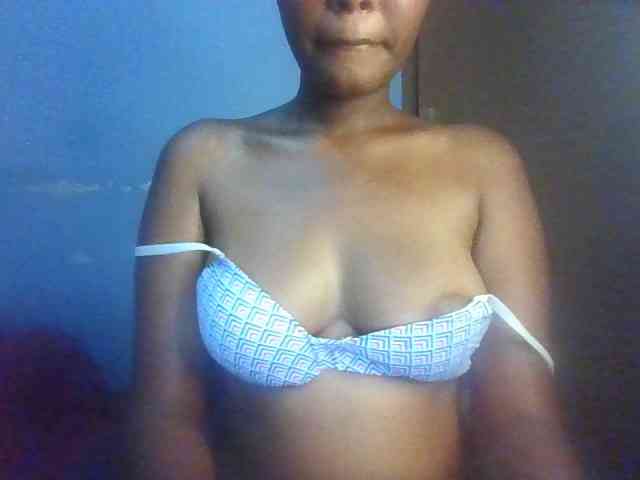 Pretty-thalia1 webcam