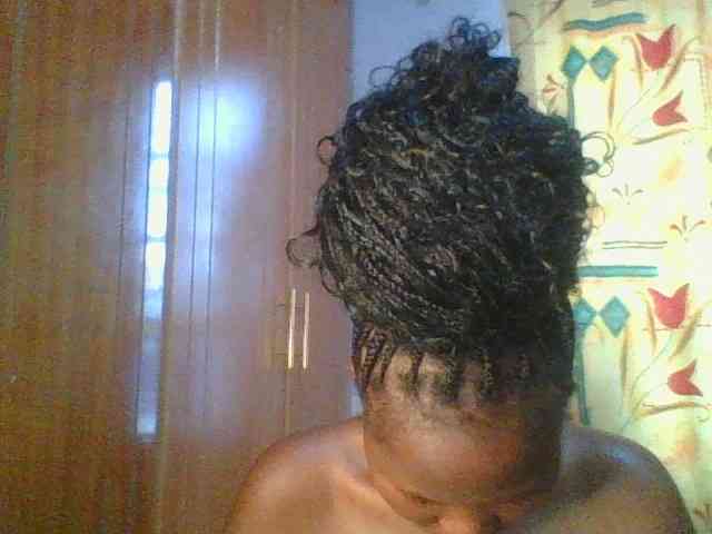 Pretty-thalia1 webcam