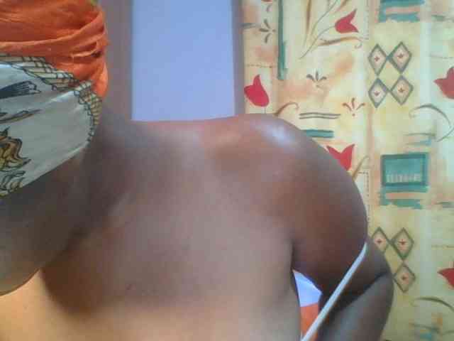 Pretty-thalia1 webcam