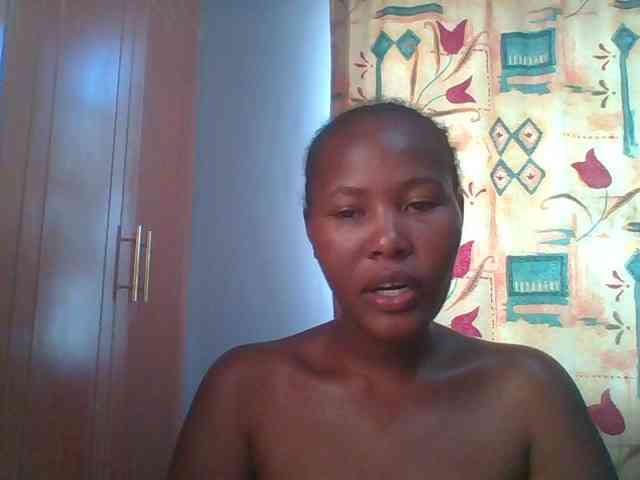 Pretty-thalia1 Pretty-thalia1