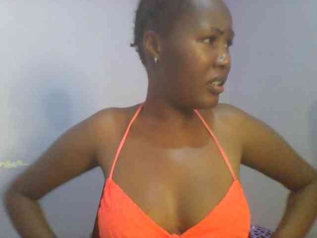 Pretty-thalia1 Pretty-thalia1