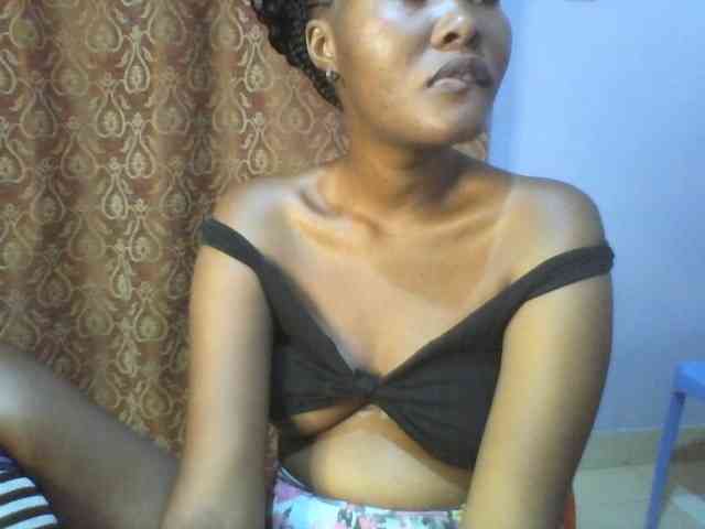 Pretty-thalia1 Pretty-thalia1