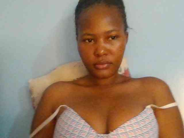 Pretty-thalia1 webcam