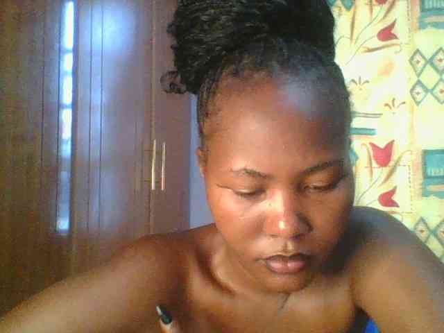 Pretty-thalia1 webcam