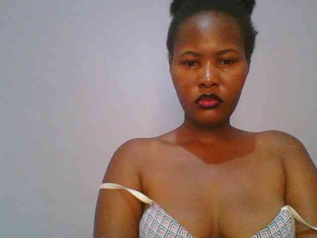 Pretty-thalia1 webcam