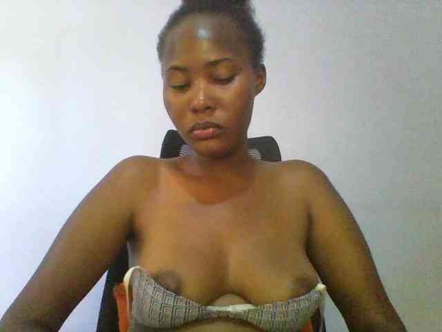 Pretty-thalia1 webcam