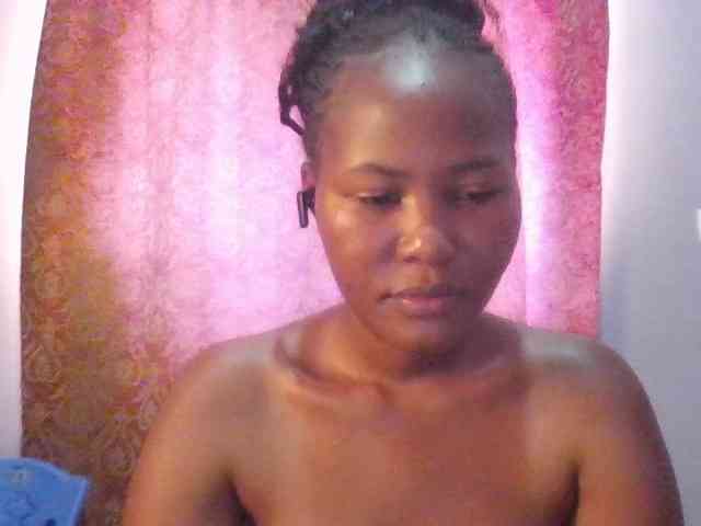 Pretty-thalia1 webcam